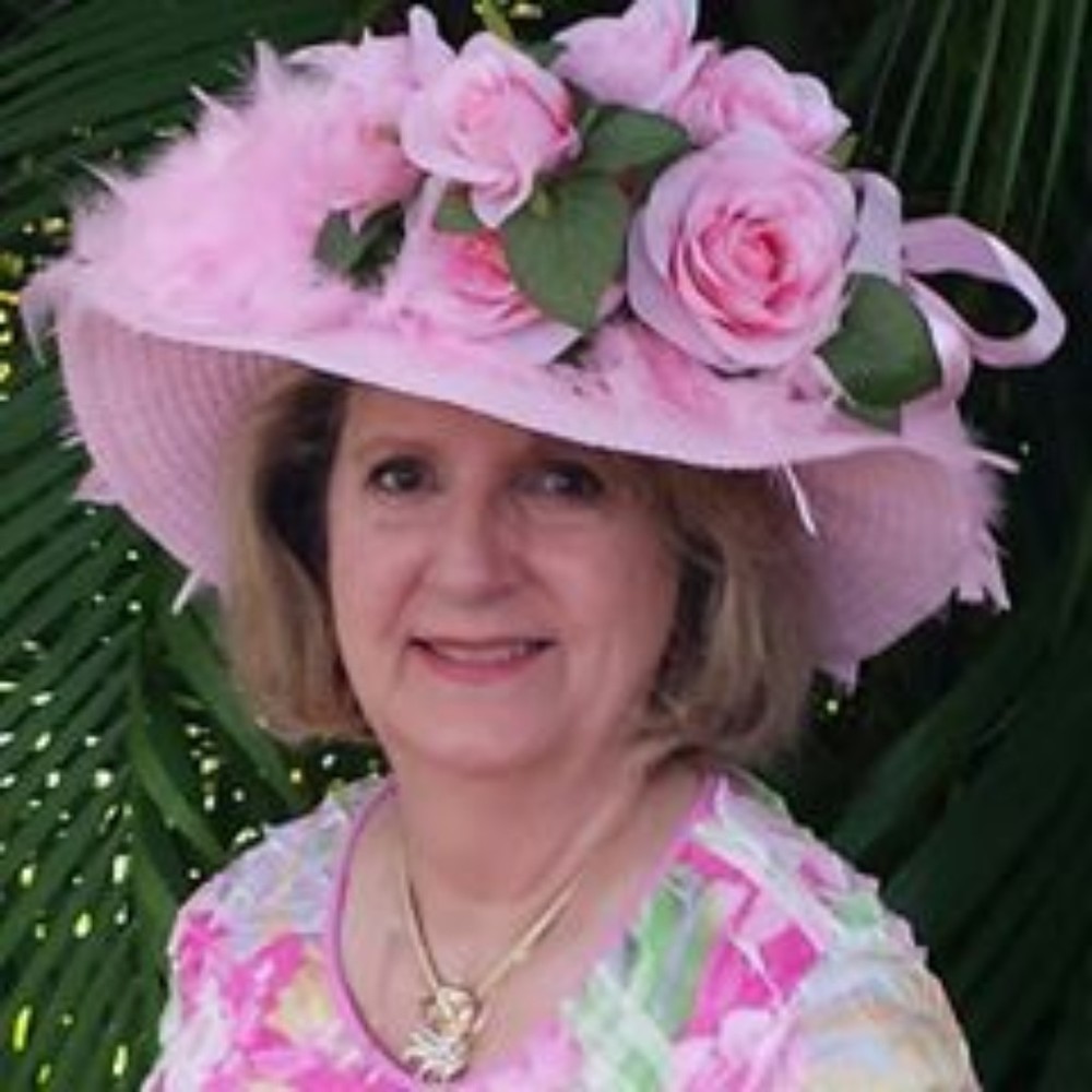 Meet your Posher, Suzanne